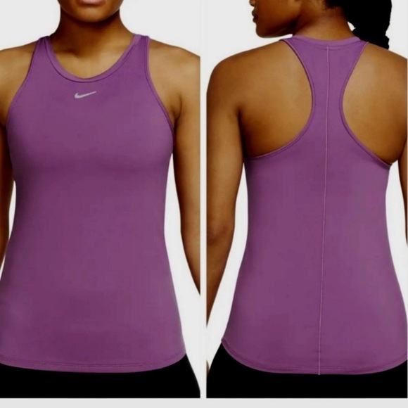 Nike Tops - Nike tank